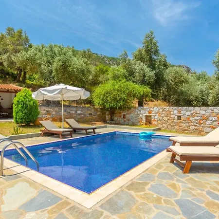 Villa Glysteri *