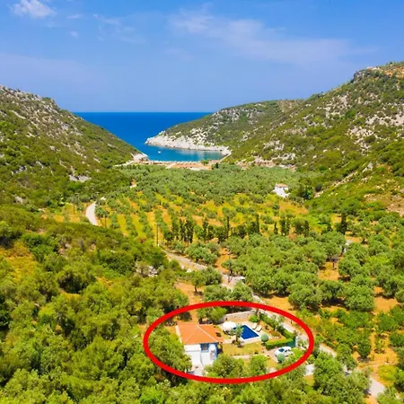 Glysteri Villa